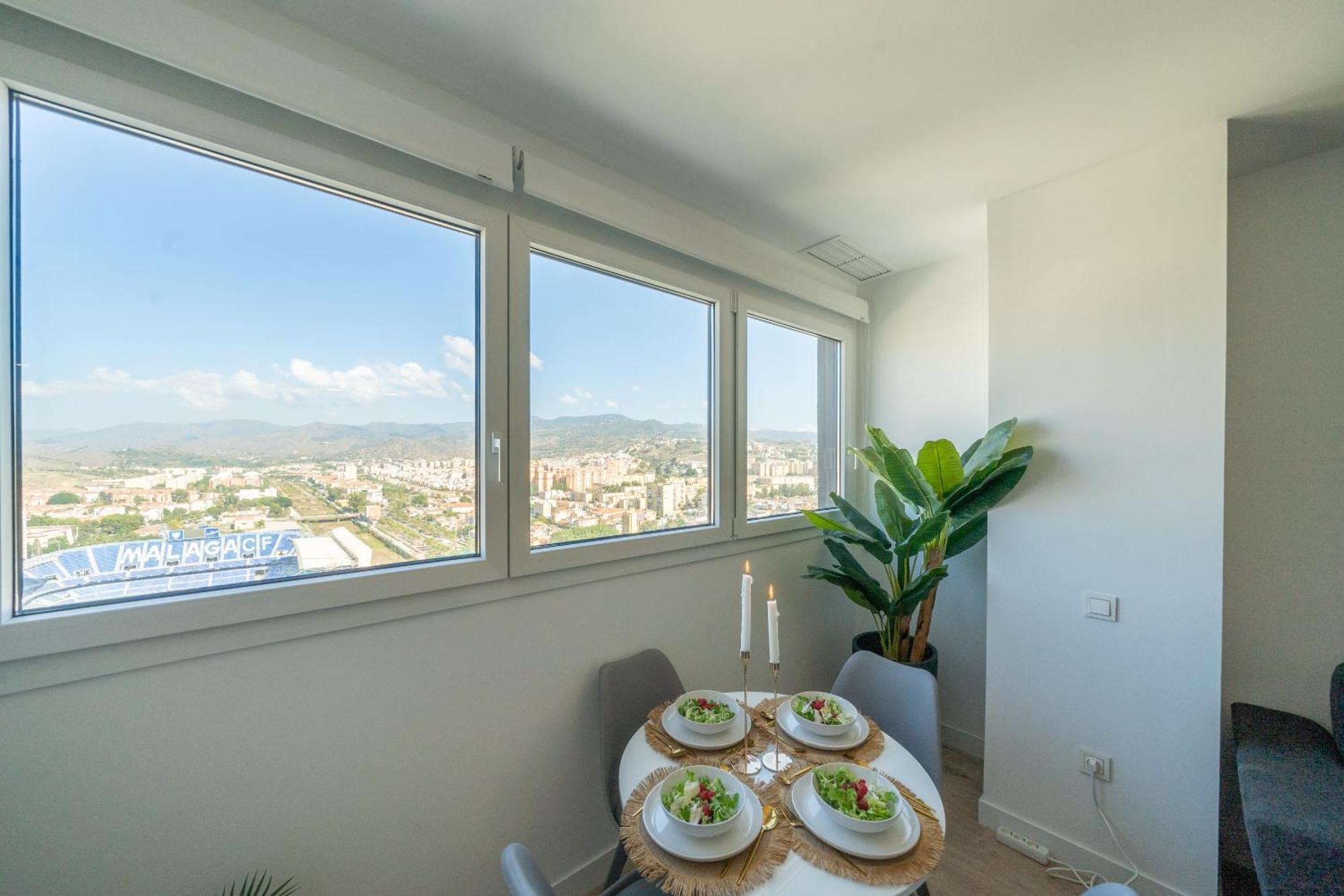 Apartamento Xpce Urban 4 Malaga Skyline - Free Parking Exterior foto