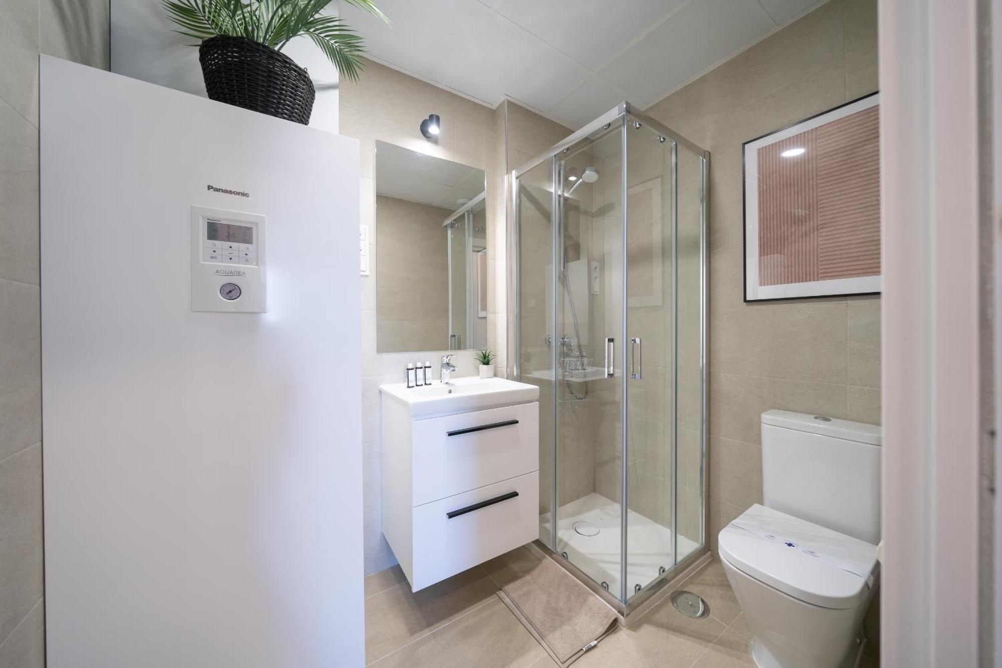 Apartamento Xpce Urban 4 Malaga Skyline - Free Parking Exterior foto